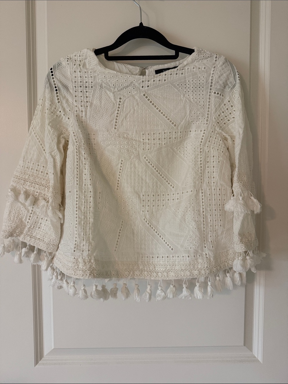Sugarlips White Lace Tassel-Trim Tunic